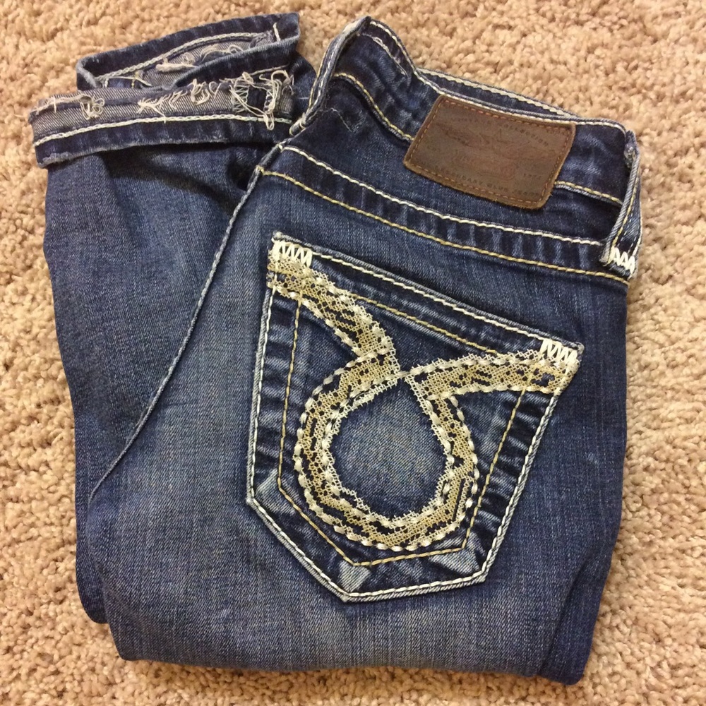 Women’s low rise Big Star Denim!!